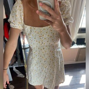 HELLO MOLLY perfect floral mini dress